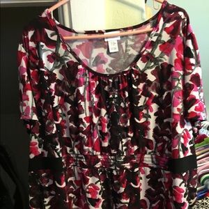 Plus size maternity shirt